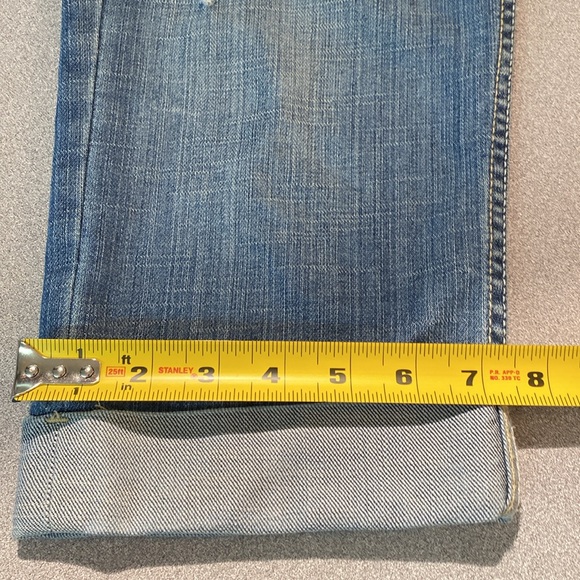 Seven7 - Distressed denim capris. Size 29 - Picture 8 of 12